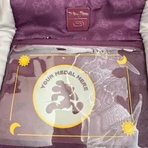 Disney | Bags | Disney Wine And Dine Weekend 225 Lug Hopper  display picture 2